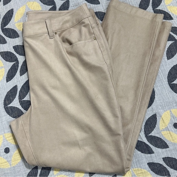Chico's size 2 (approx size 12 US) suede-feel beige pants, straight leg - Picture 1 of 13